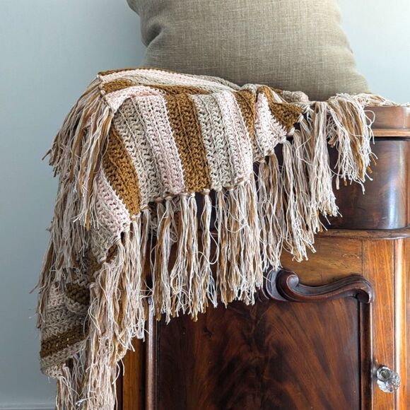 Hand Knit Shawl|Throw - Picture 8 of 8